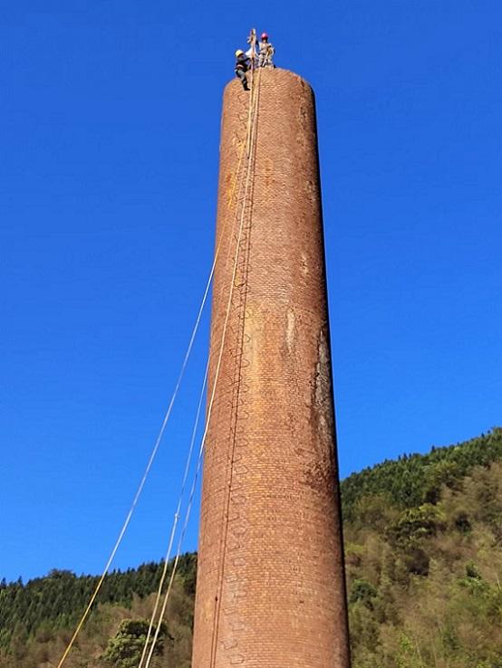 大慶煙囪拆除:優(yōu)選方案,實惠價格,安全至上